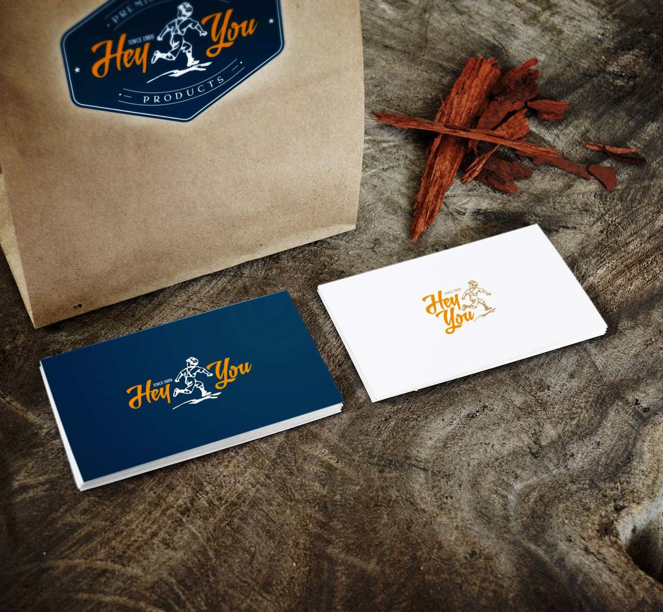 HEY YOU - Tvorba a návrh loga